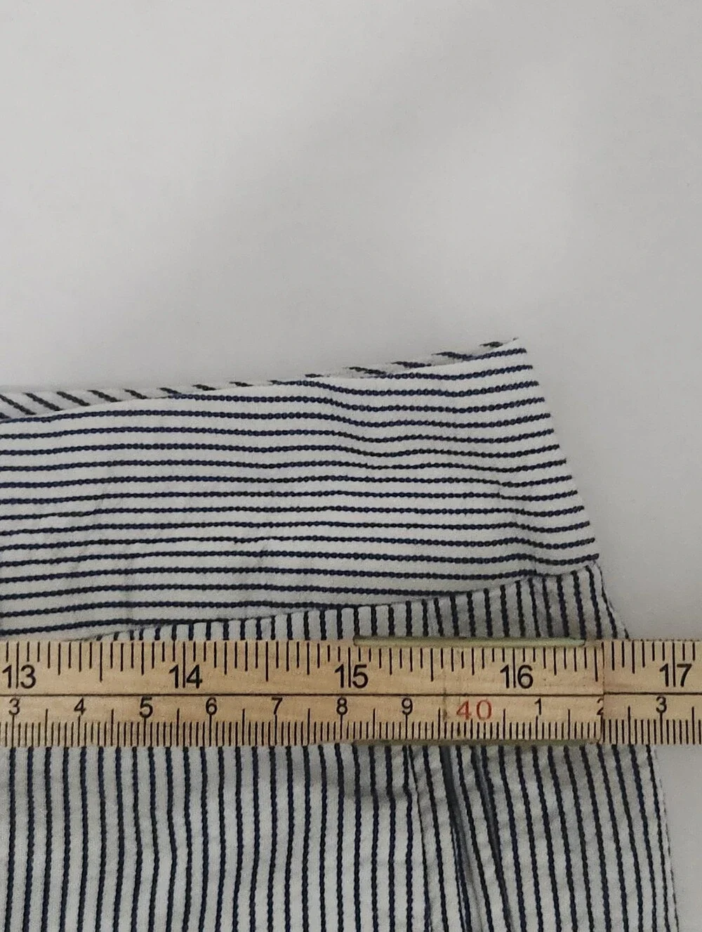 J.Crew City Fit Shorts Navy White Pinstripe Cotton Size 8 Coastal Preppy